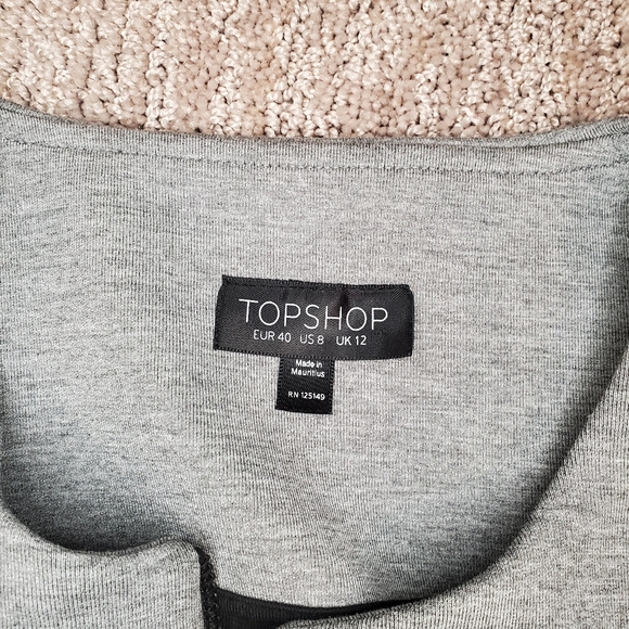 Peplum Zip Up Blazer - Picture 3 of 4